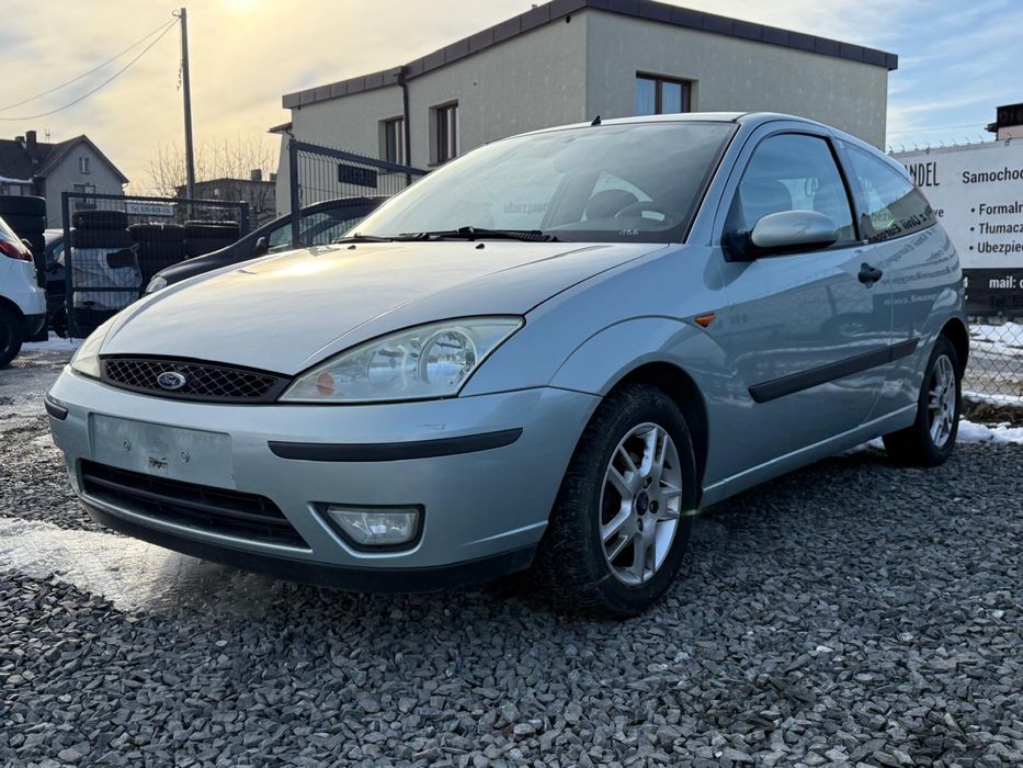 CAR4YOU FORD FOCUS 1.8 Benzyna 2004 klimatyzacja 182551km