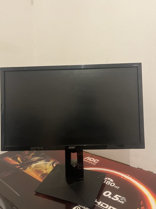 Monitor Acer CB241H 24" Full HD – Suporte Ergonómico (Ajuste Altura / Pivot)