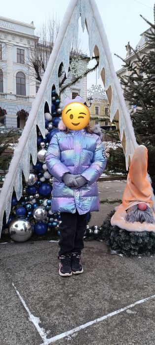 Зимова куртка 140