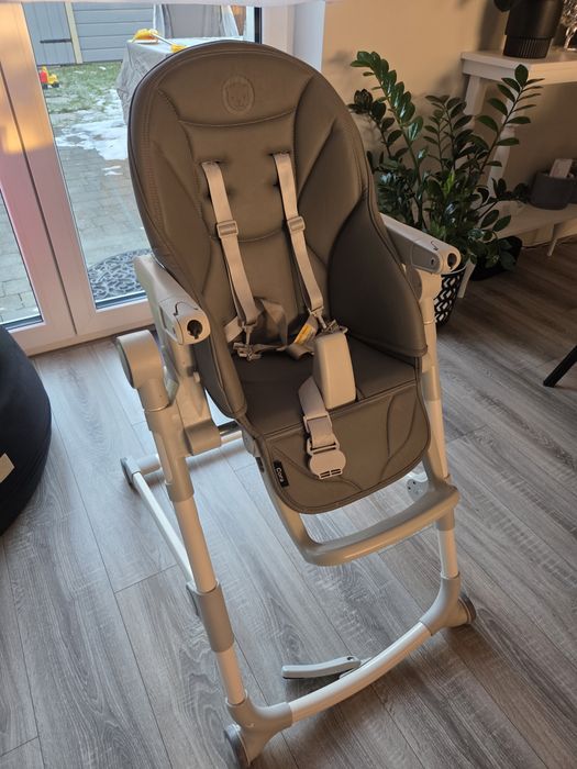 Krzesełko do karmienia