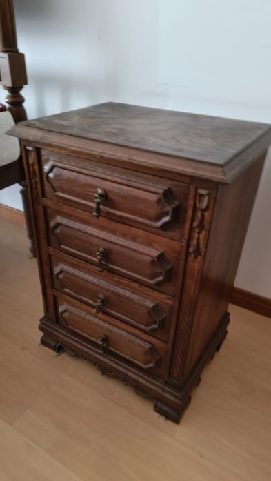 Mobília de quarto completo de casal em madeira maciça rústico