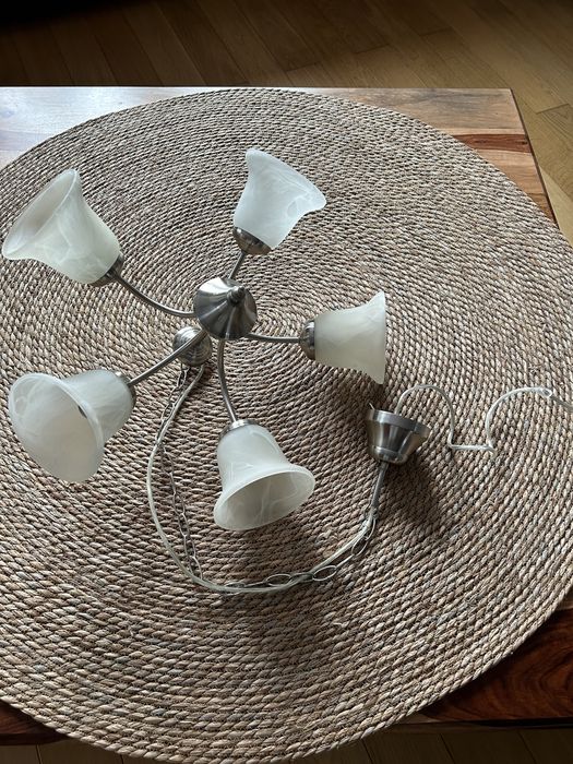 Lampa piecioramienna