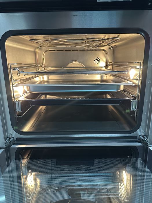 Комплект Духовка - Пароварка + Кавомашина Miele  DGC 6860 + CVA 6805