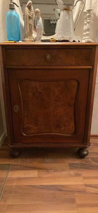 Stara francuska szafka vintage