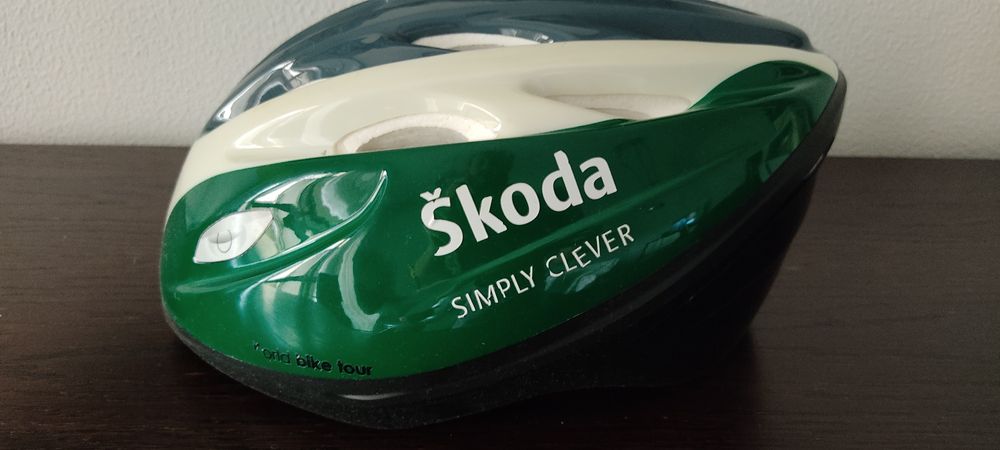Capacete ciclismo trotinete Skoda