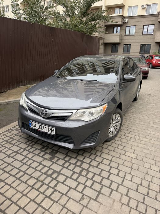 продаж авто  Toyota