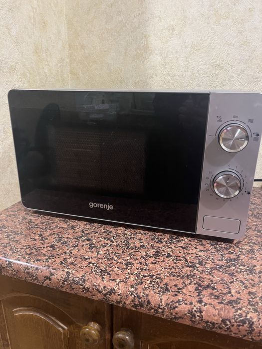 Мікрохвильова піч Gorenje MO 17E1W