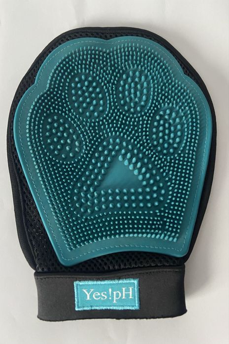 Luva para escovar gatos ou cães pequenos | sem uso