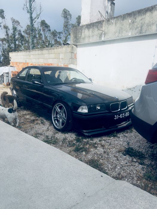 E36 320i coupe.