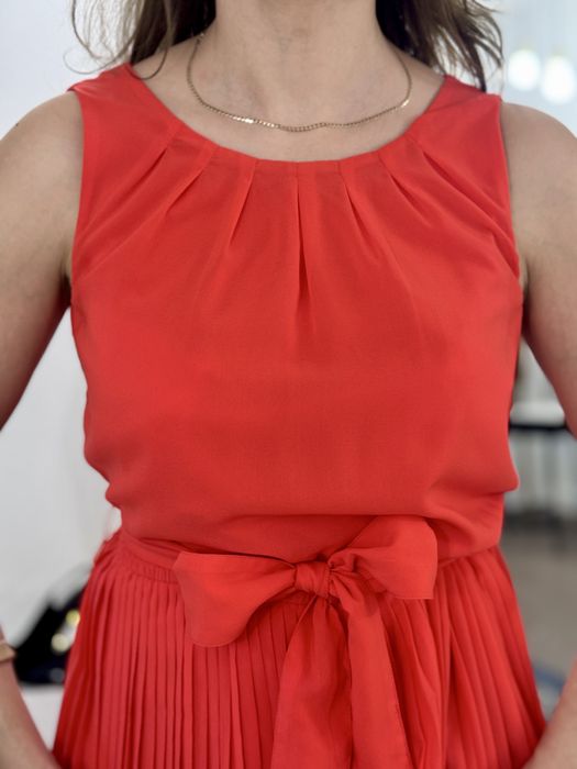 Czerwona sukienka plisowana ESPRIT 36 S Nowa kokarda elegancka święta