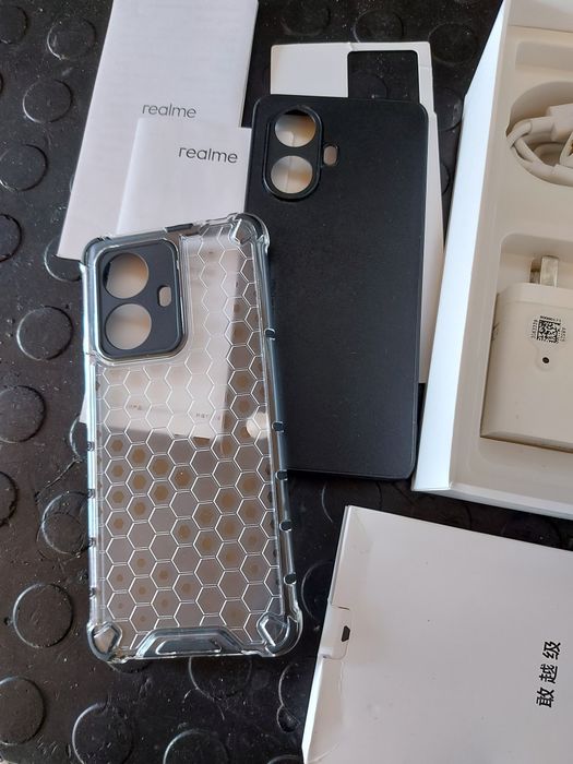 Realme 10 Pro Plus (128/8+8Gb, 6,7 super amoled)