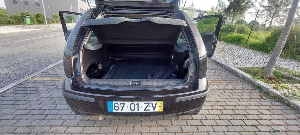 Opel corsa 1.3 cdti, comercial, a gasóleo de 2005, ar condicionado.