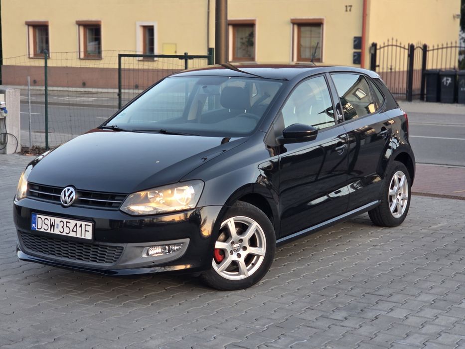 VW polo 1.4 Mpi 5 drzwi klimatyzacja alufelgi czujniki parkowania