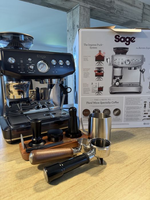 Máquina Café Sage Barista Express Impress