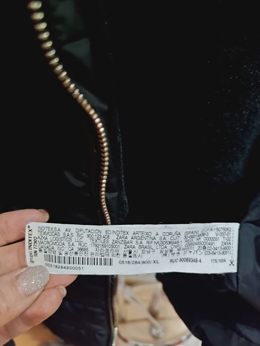 Пуховик Zara Woman (Натуральний пух). Стан нового. Розмір S-M