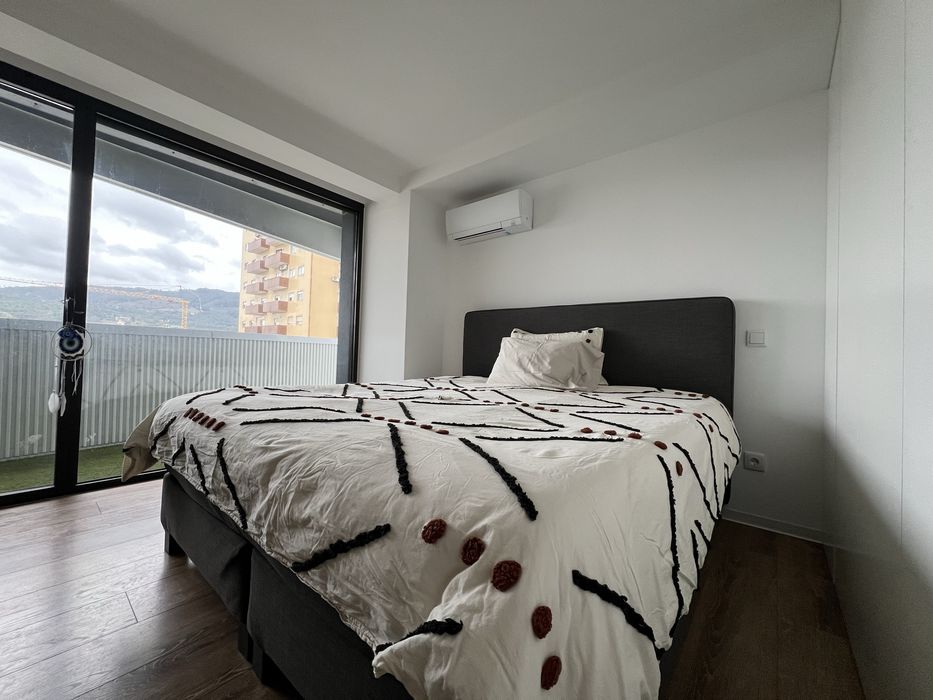 Cama estilo continetal 1,80m