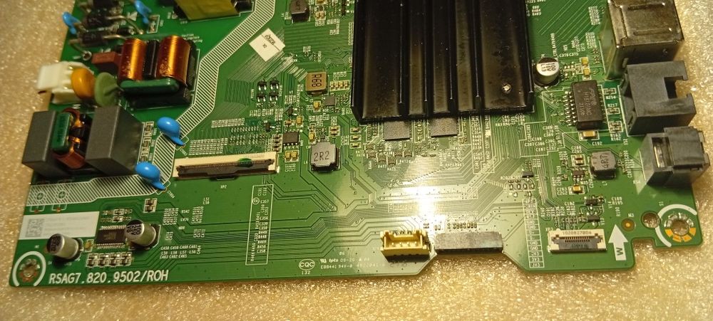 Placa Principal (Main Board) / Fonte Integrada TV Hisense