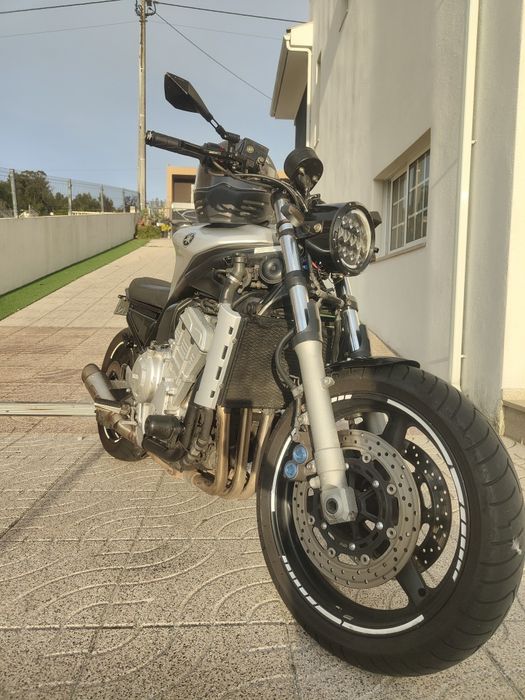 Yamaha FRZ 1000cc *ÚNICA