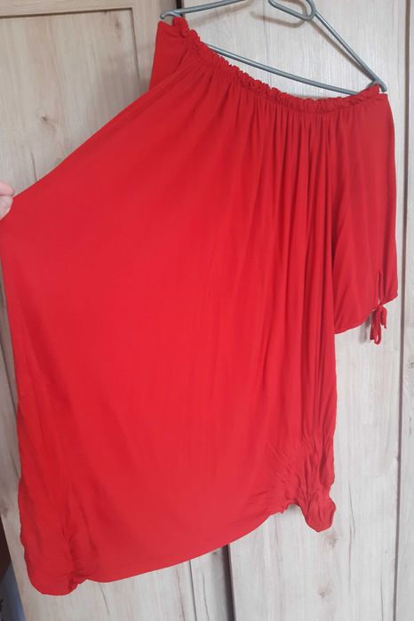 Czerwona tunika uniwersalny rozmiar
