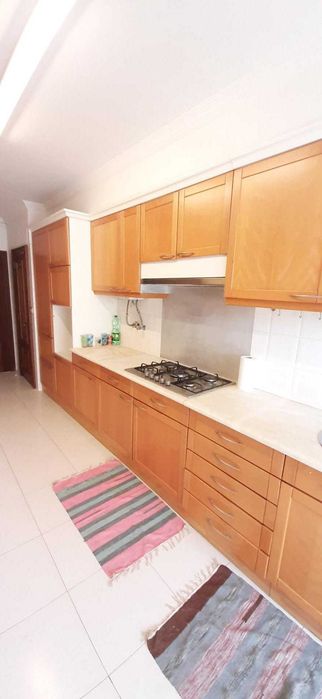 Quarto Suite (wc privado) espaçoso (parece T0). CentroLISBOA