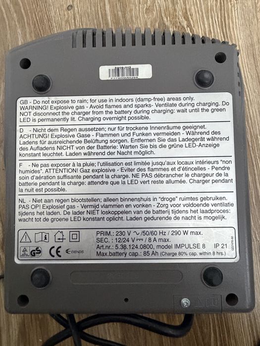 Ładowarka do wózka inwalickiego