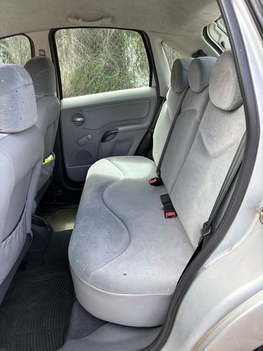 Citroên C3 1.1 Gasolina  Em bom estado Geral