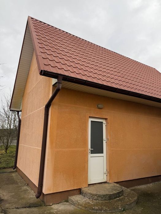 Продаж двоповерхового будинку .с.Забороль