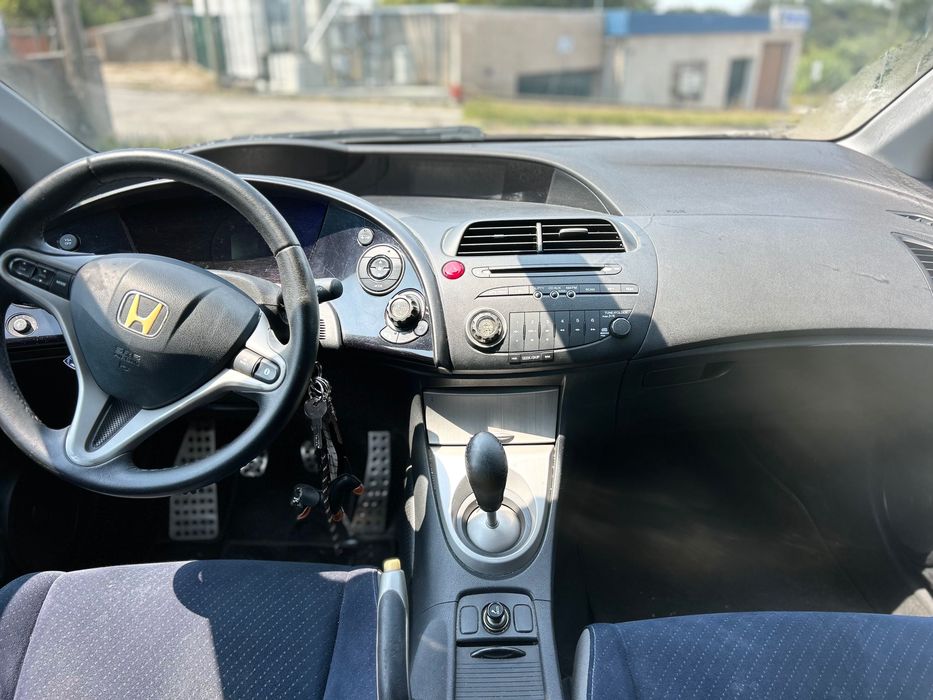 Honda Civic — fotografia 5