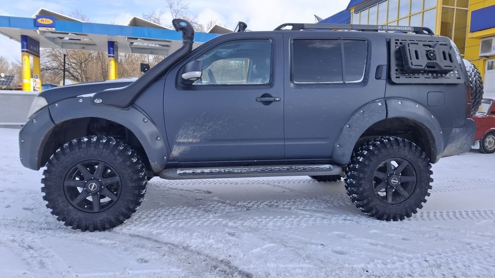 Nissan Pathfinder R51 Off Road