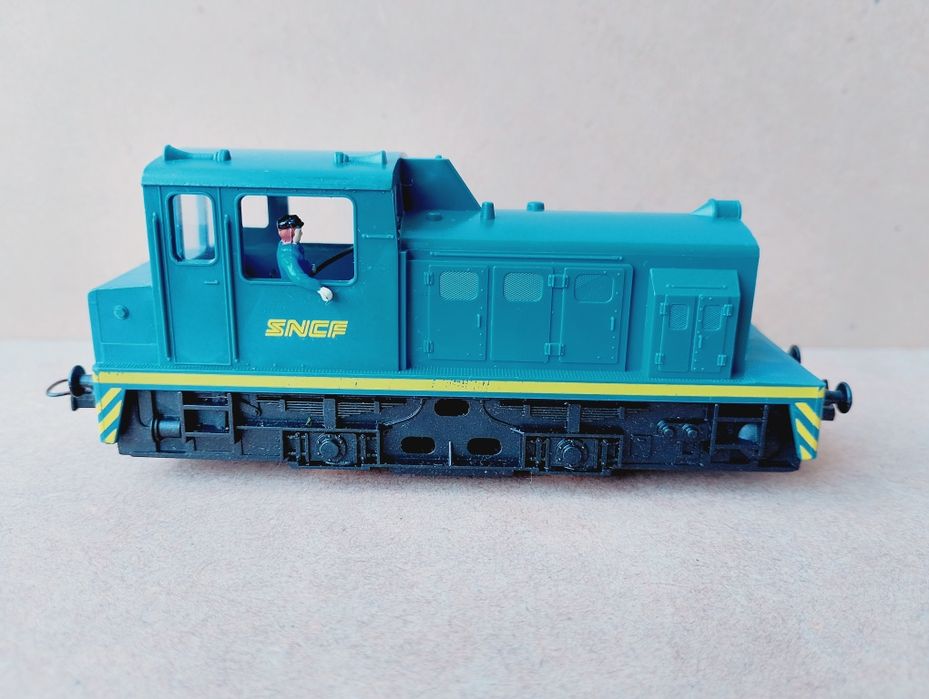 Locomotiva diesel  DIGITAL H0 1:87