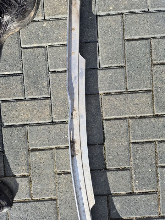 Mercedes A-klasa A177.620.2800 belka przednia przod orginal