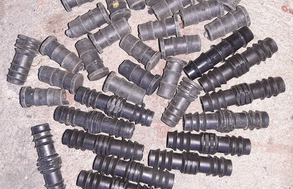 złączki wtykowe do linii kroplującej i rur 16 mm