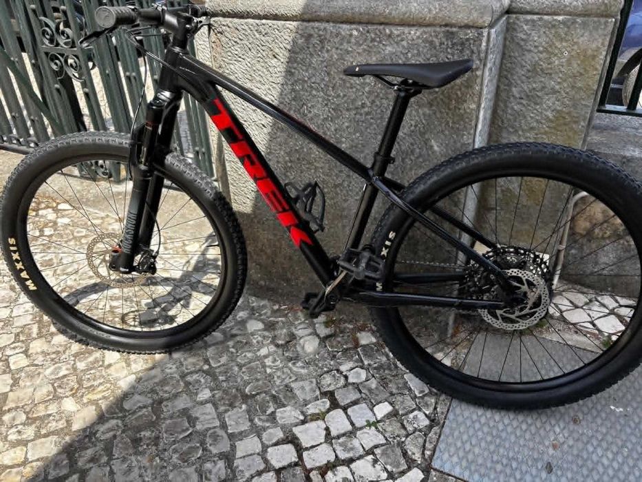 Bicicleta BTT Trek X-Caliber 9 – óptimo estado