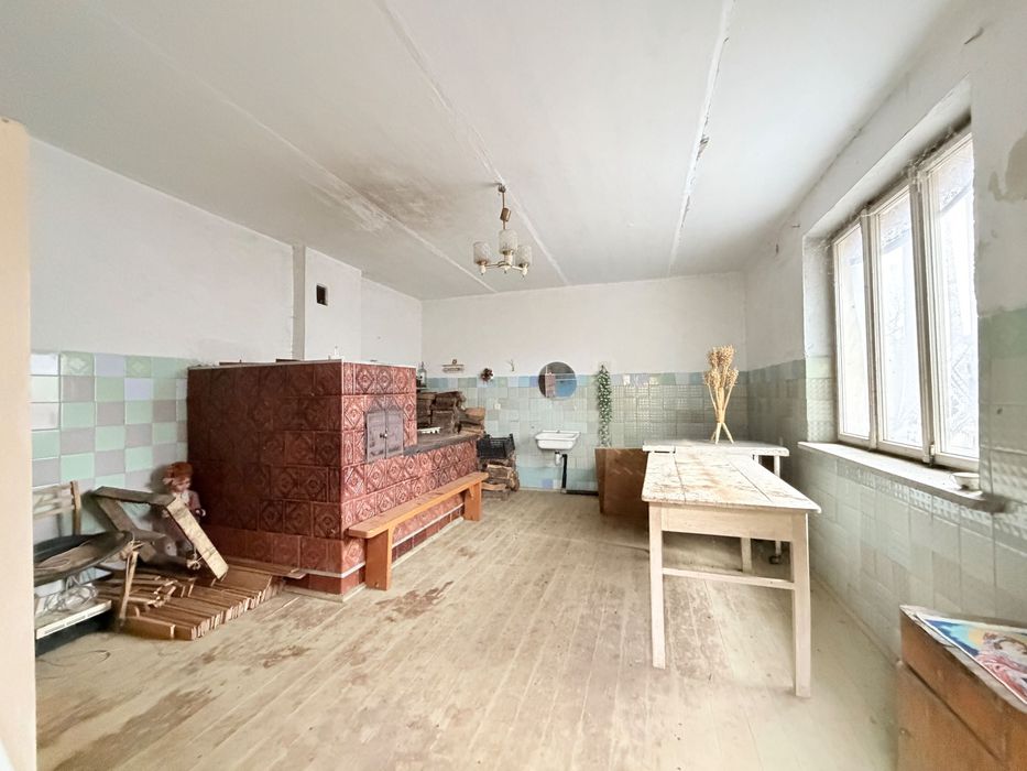 Продаж цегляного Будинку в передмісті Моршина