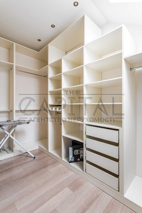 Оренда / Будинок / Велика Олександрівка до метро Бориспільська 15 хв.