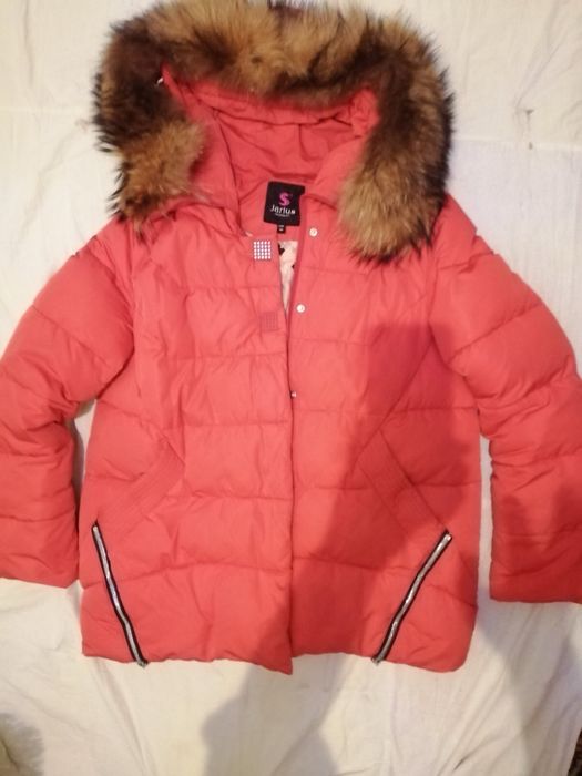 Пуховик, зимняя куртка фирмы Jarius размер 50, очень качественная