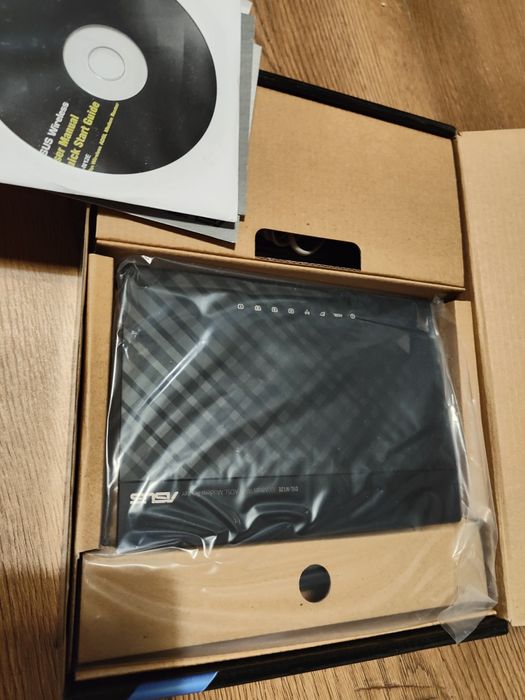 Router wifi Asus DSL N12E ADSL  300Mbps