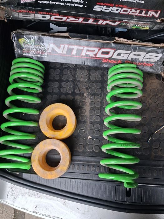 NOWY Kompletny Lift +2" Ironman 4x4 – Opel Frontera B | Nitro Gas
