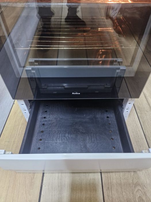 Kuchenka gazowo el. Amica  50cm