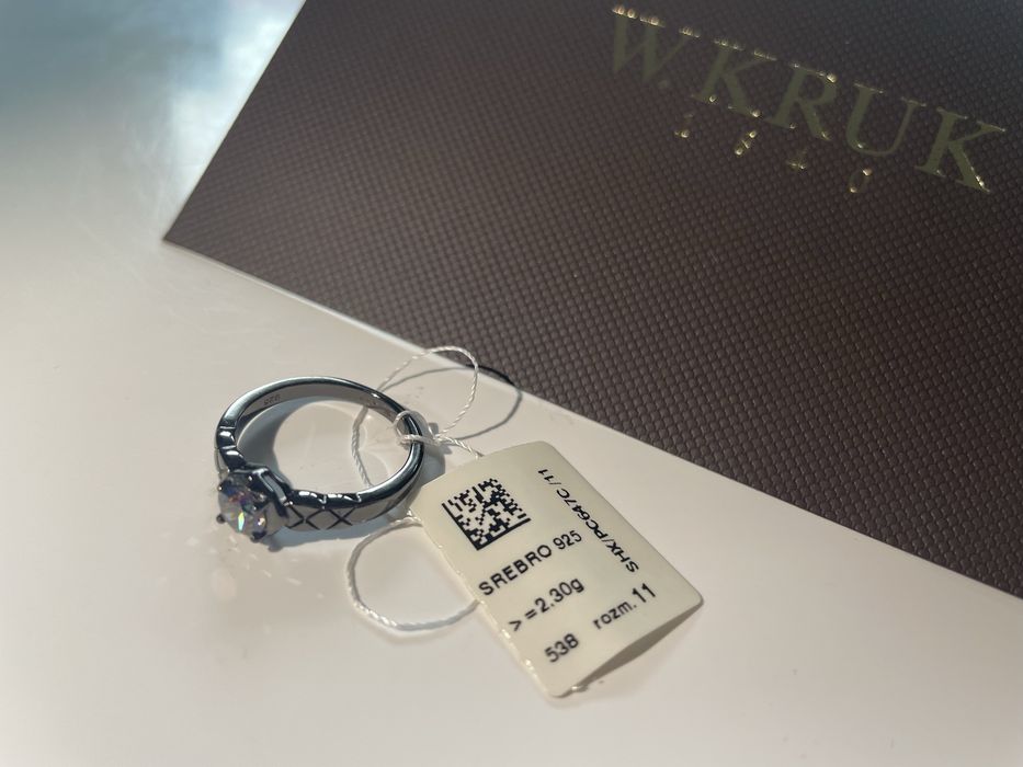 Pierscionek nowy w.kruk