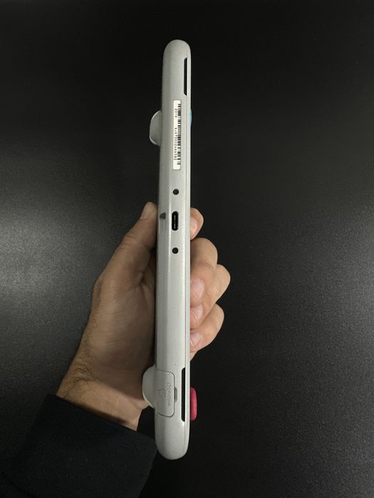 Nintendo Switch Lite Edição Pokémon