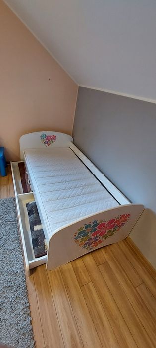 Łóżko dziecięce z szufladą materac 90x190 z barierką