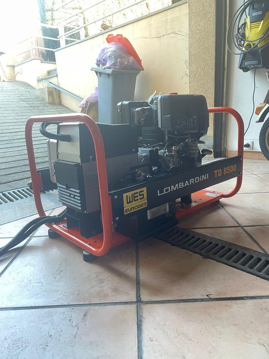 Gerador trifásico 8.2 kW