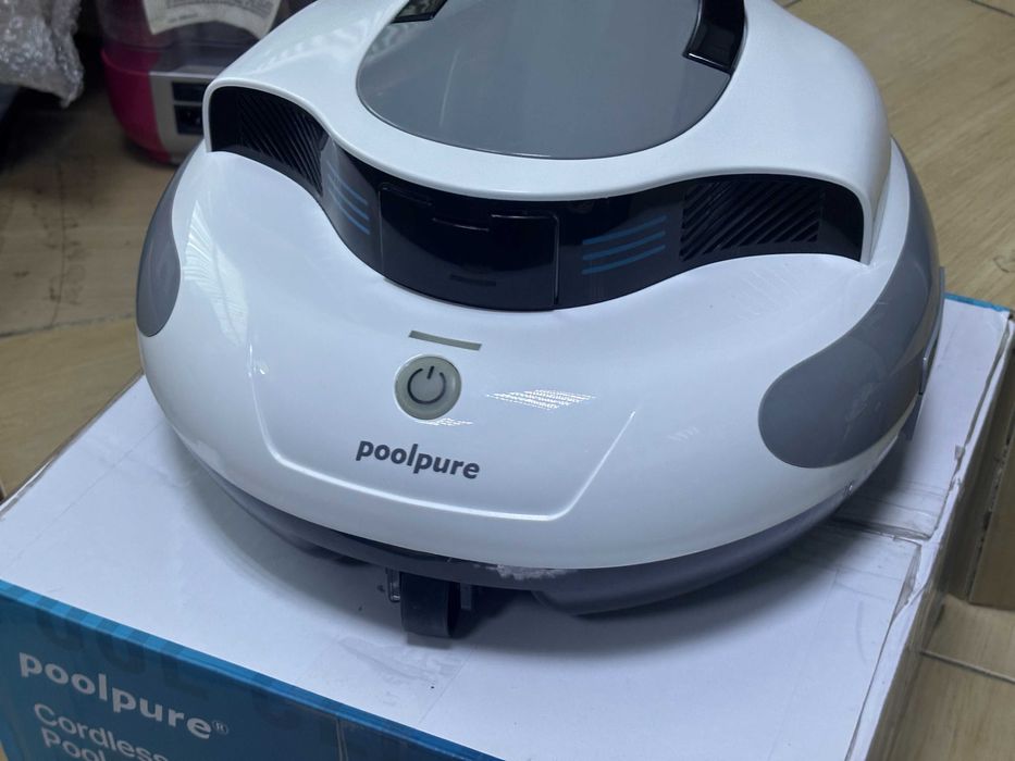 NEW робот-пылесос для бассейна Robotic Pool Vacuum Cleaner GERMANY