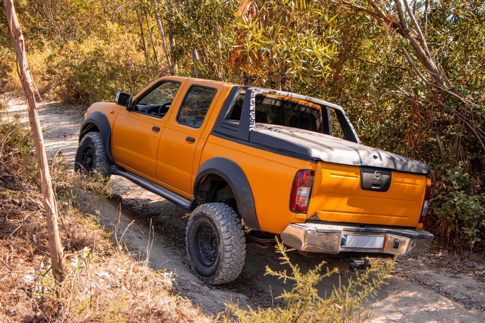 Nissan Navara D22 TD27 125 CV 4x4 Double Cab