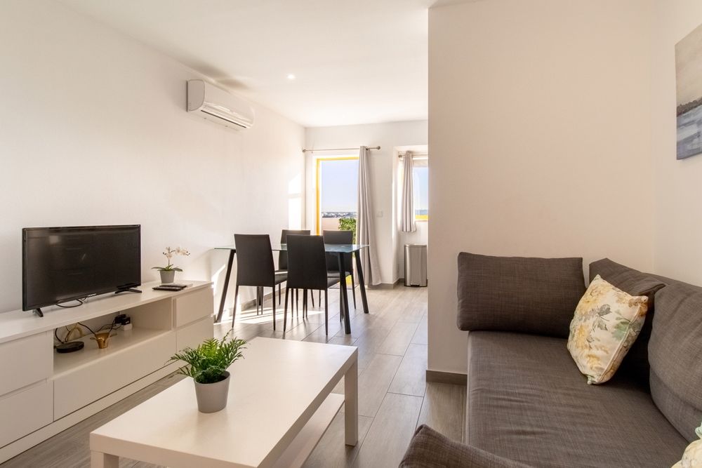 Apartamento T1 Totalmente Remodelado na Praia da Rocha