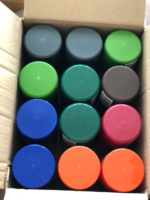 Продам аерозолі номерні по закупці(металік, не металік)