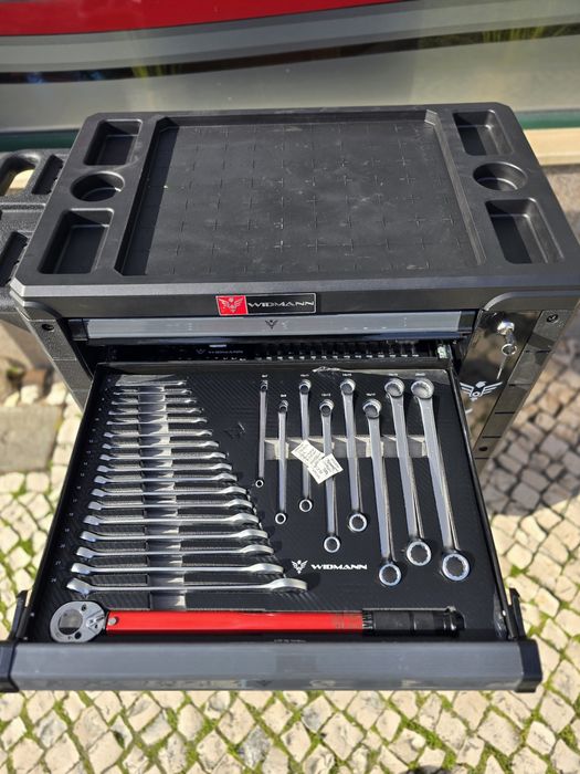 Carrinho de ferramentas 7 gavetas 6 completas novo