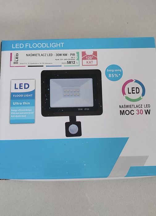 Naswietlacz led zewnetrzny