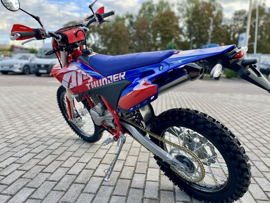 Мотоцикл Apollo THUNDER 250